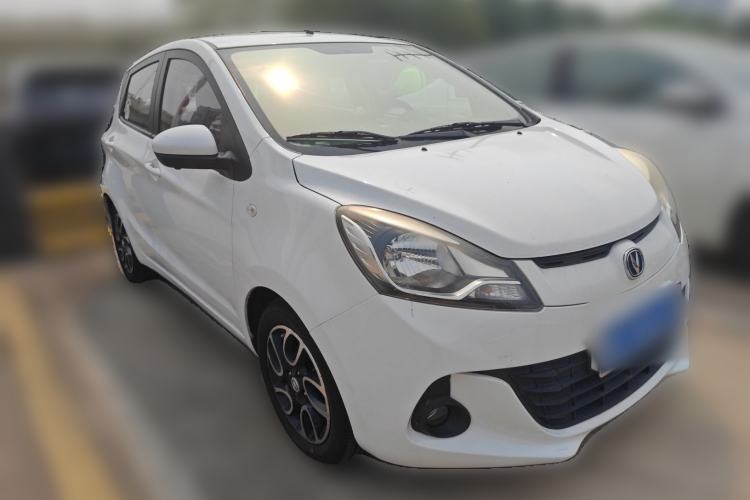 Used CHANGAN Benni 2015 1.4L IMT Luxury Model China IV Front Right 45 Deg
