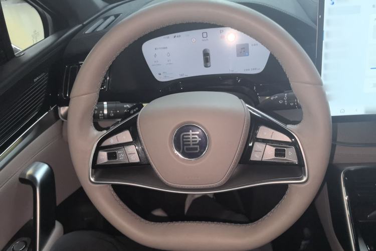 Used BYD Tang New Energy 2025 Intelligent Driving Version DM-i 115KM Flagship Edition Steering Wheel