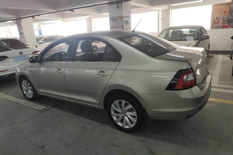 Used Skoda Rapid 2019 1.5L Automatic Comfort Edition China VI Standard