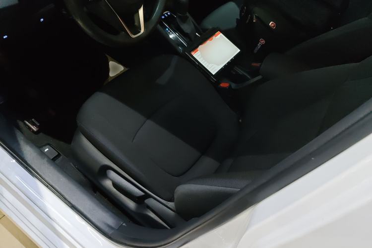 Used Toyota Corolla 2021 Dual-Motor 1.8L E-CVT Elite Edition
