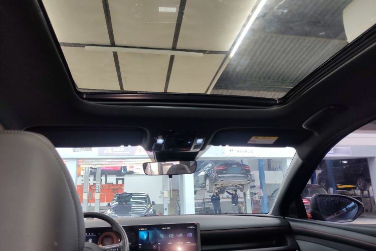 Used Hyundai Tucson 2025 Tucson L 1.5T Elite Edition N-Line Headliner