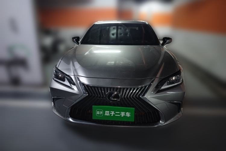 Used Lexus ES 2020 200 Excellence Edition Front
