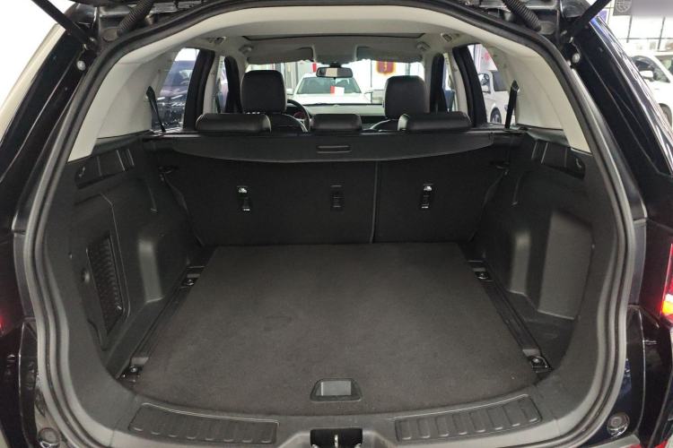 Used Land Rover Discovery Sport 2018 240 PS PURE Edition
