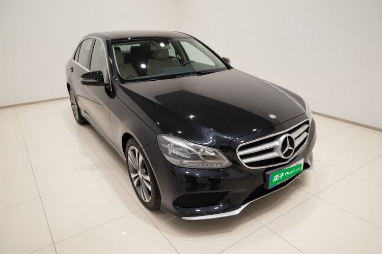 Used Mercedes-Benz E-Class 2015 Facelift E 200 L Sport Edition Exterior 1