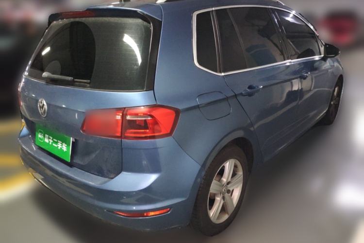 Used Volkswagen Golf 2015 1.4TSI Sportsvan Rear Right 45 Deg