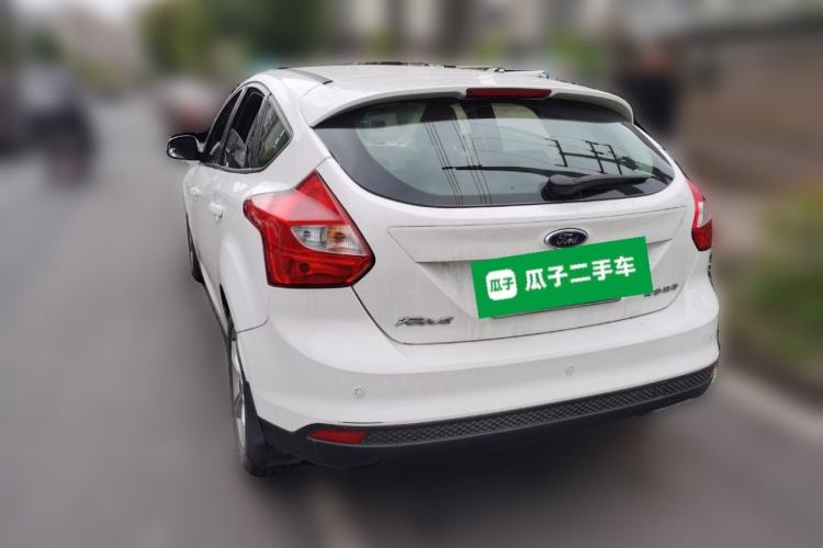 Used Ford Focus 2012 Hatchback 1.6L Automatic Fashion Edition