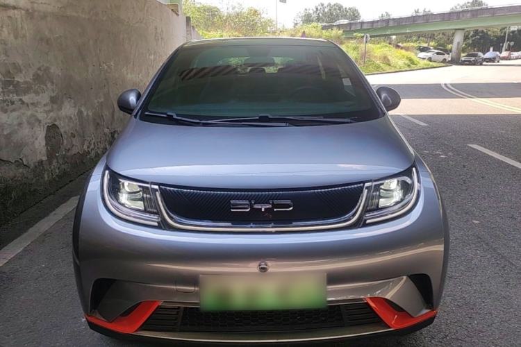 Used BYD Dolphin 2021 405 km Fashion Edition
