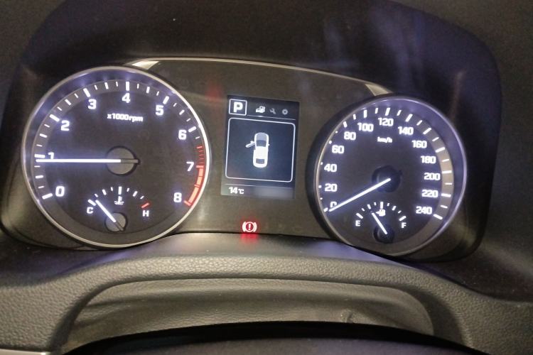 Used Hyundai Elantra (6th Generation / Lingdong) 2016 1.6L Automatic ZhiXuan · Luxury Version Instrument Cluster