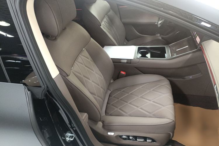 Used Hima S9T 2025 Model Pure Electric Four-Wheel-Drive Ultra
