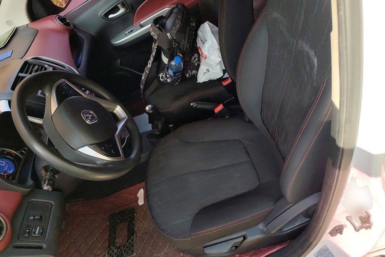 Used CHANGAN Benni 2015 1.4L Manual Luxury Model China V Standard
