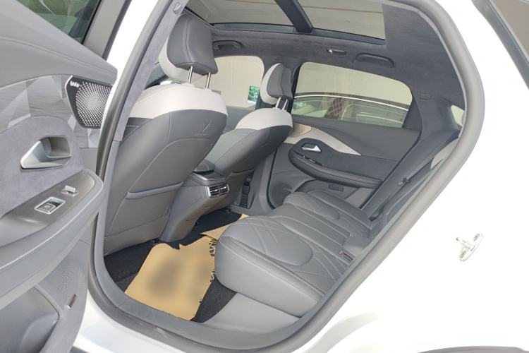 Used ARCFOX Alpha S6 2025 735MAX 160kW Left Rear Seat