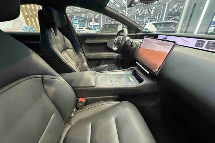 Used Avatr 12 2025 Ultra Extended-Range Edition