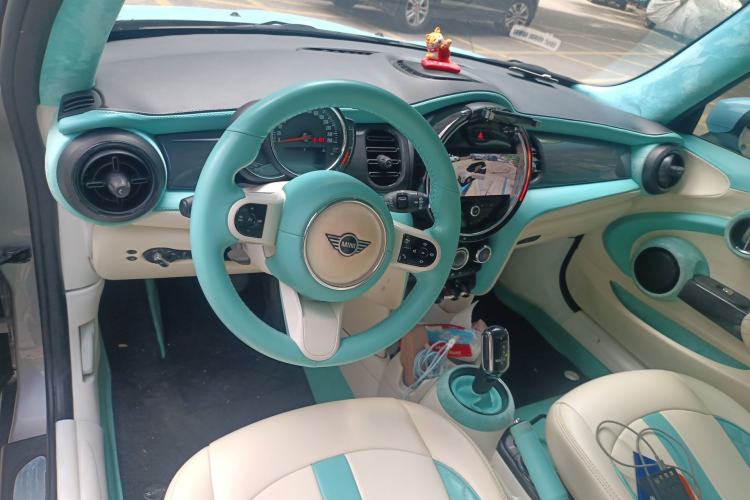 Used MINI 2023 1.5T ONE