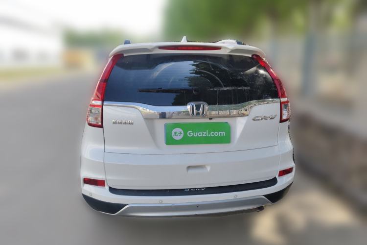 Used Honda CR-V 2015 2.0L two-wheel drive urban version
