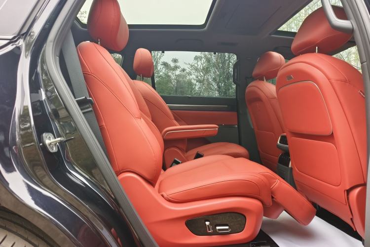 Used Dongfeng eπ eπ008 2025 636Ultra LikeYi Edition 6-Seater
