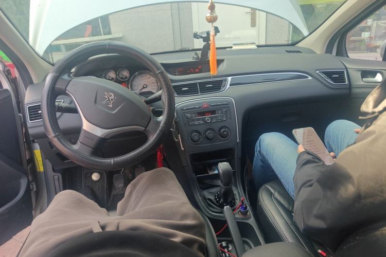 Used Peugeot 308 2014 Enjoy Edition Classic 1.6L Manual YouShang Model
