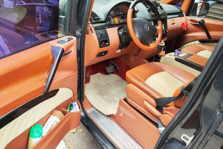 Used Mercedes-Benz Vito 
