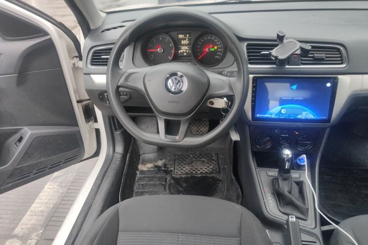 Used Volkswagen Lavida 2017 1.6L Automatic Fashion Edition
