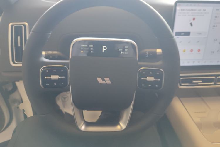 Used Li Auto L7 2025 Pro Smart Refresh Edition