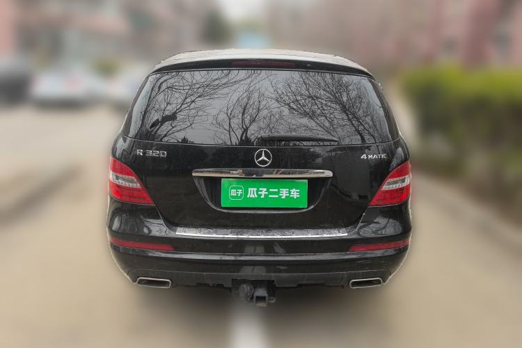 Used Mercedes-Benz R-Class 2017 R 320 4MATIC Business Edition Prestige Model