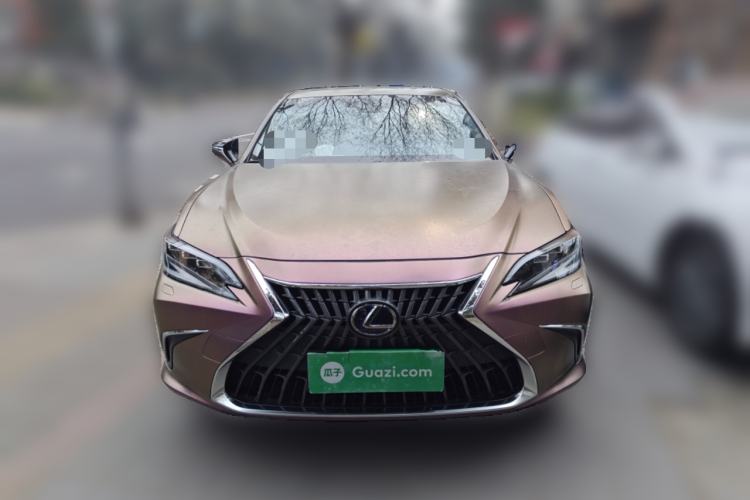 Used Lexus ES 2021 300h Deluxe Edition