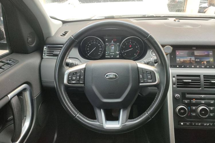 Used Land Rover Discovery Sport 2018 240 PS HSE LUXURY Edition