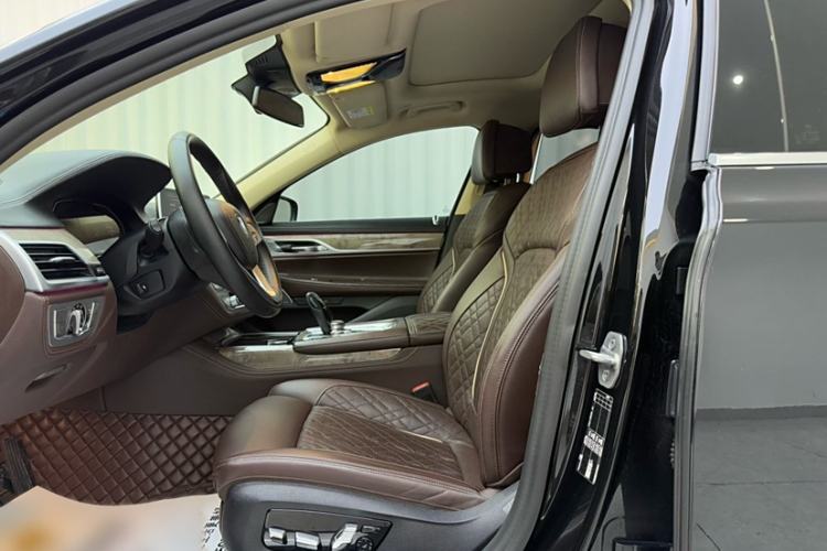 Used BMW 7 Series 2021 740Li Leading Edition Luxury Package