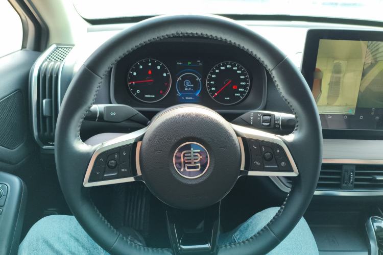 Used BYD Tang 2018 2.0T Automatic Smart Connect Prestige 7-Seater China V Standard