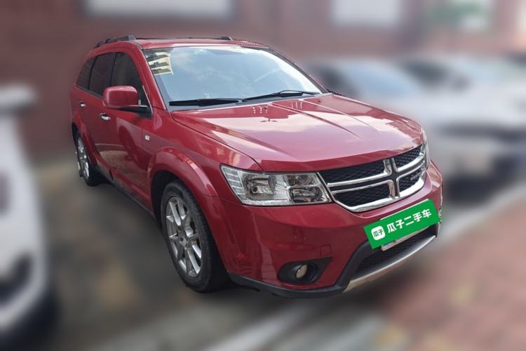 Used Dodge Journey 2013 2.4L Two-Wheel Drive Luxury Version
