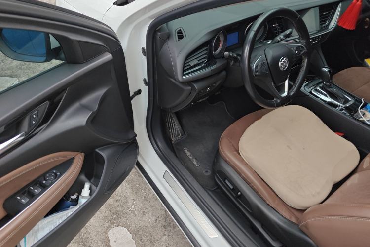 Used Buick Regal 2019 20T Elite Version China VI Standard Driver Seat