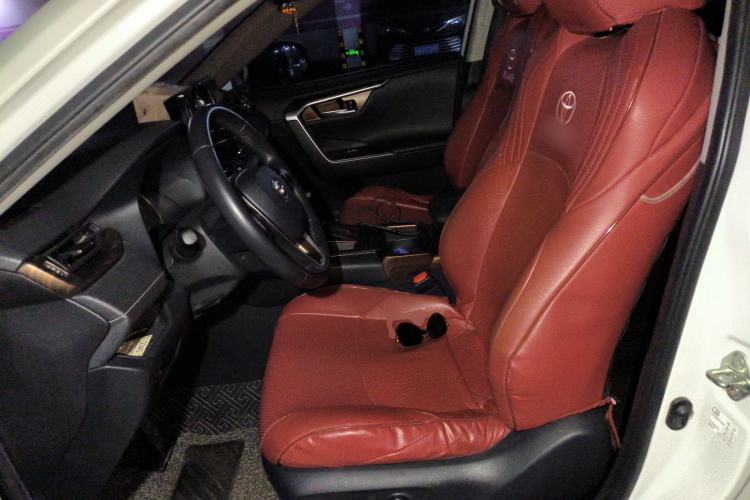 Used Toyota Wildlander 2022 2.0L CVT Two-Wheel Drive Luxury Edition