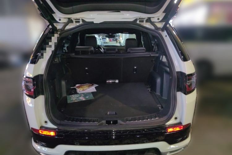 Used Land Rover Discovery Sport New Energy 2021 P300e Performance Tech Edition Trunk