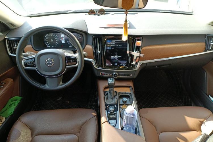 Used Volvo S90 2020 T5 Zhiyi Luxury Edition