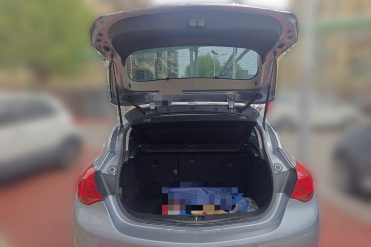 Used Buick GT 2013 XT 1.6T Automatic Fashion Sport Edition Trunk