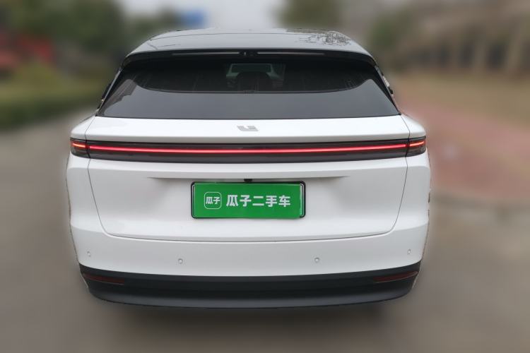 Used Li Auto Li Auto i6 2025 Model Four-Wheel-Drive Standard Type
