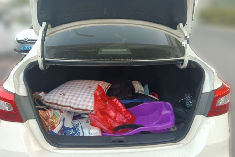 Used Nissan Sylphy 2019 1.6XV CVT Smart Connect Luxury Edition China VI Standard Trunk