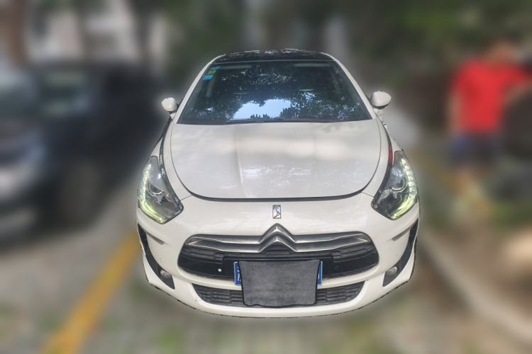 Used DS 5 2013 1.6T Elegant Edition THP200