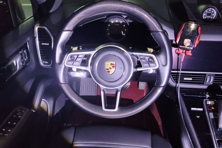 Used Porsche Cayenne 2022 Cayenne 3.0T Platinum Edition
