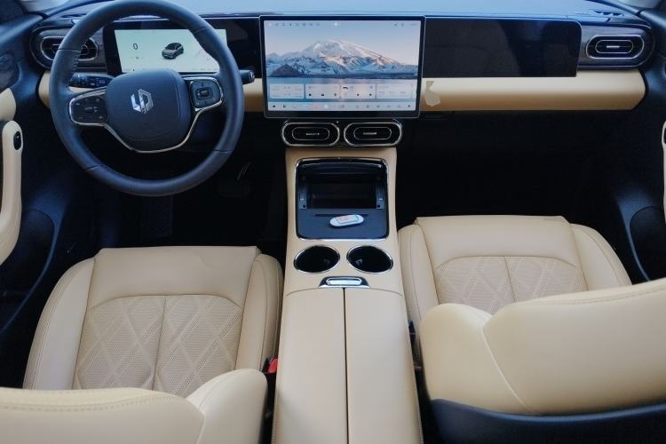 Used Leapmotor C11 2024 Range-Extended 300 Luxury Edition