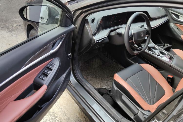 Used CHANGAN Eado 2022 PLUS Blue Whale NE 1.4T GDI DCT Prestige Edition Driver Seat