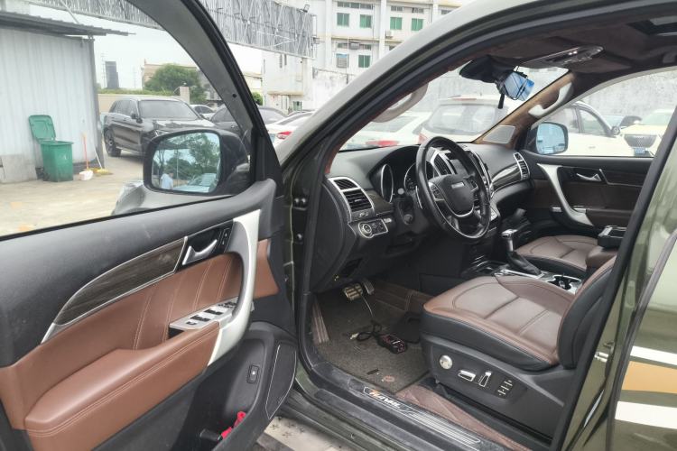 Used Haval H9 2016 2.0T Four-Wheel Drive Luxury 7-Seater
