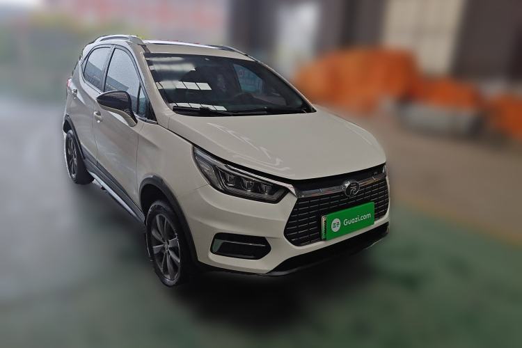 Used BYD Yuan New Energy 2019 EV360 Smart Connect Enjoyment Model Front Right 45 Deg