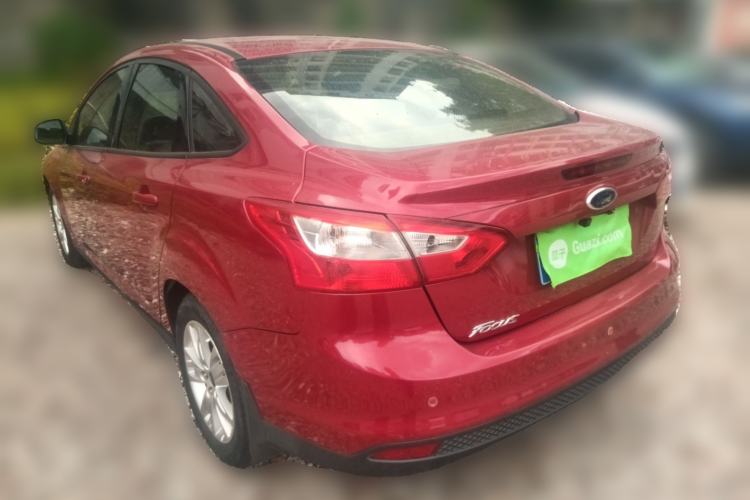 Used Ford Focus 2012 Sedan 1.6L Automatic Comfort Model
