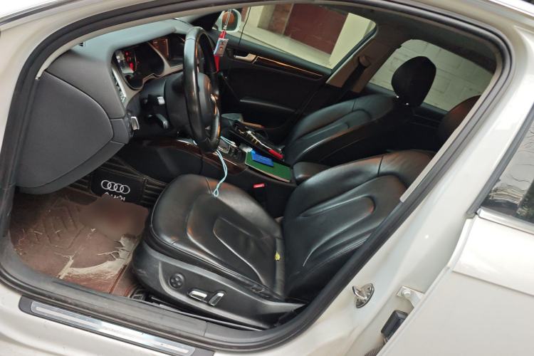 Used Audi A4L 2015 35 TFSI Automatic Comfort Model
