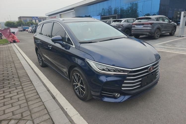Used BYD Song MAX 2017 1.5T Automatic Smart Connect Elite 7-Seater

