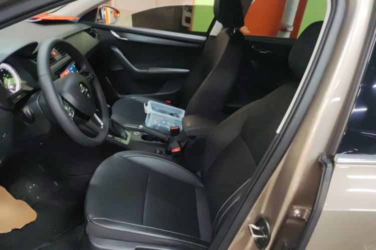 Used Skoda Octavia 2022 1.5L Automatic Comfort Edition Left Front Seat