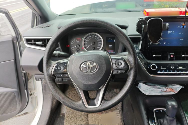 Used Toyota Levin 2021 185T CVT Luxury Edition

