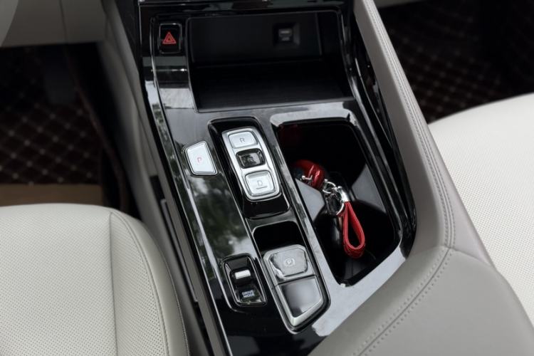 Used Hyundai Custo 2021 270TGDi Prestige LUX Interior 11