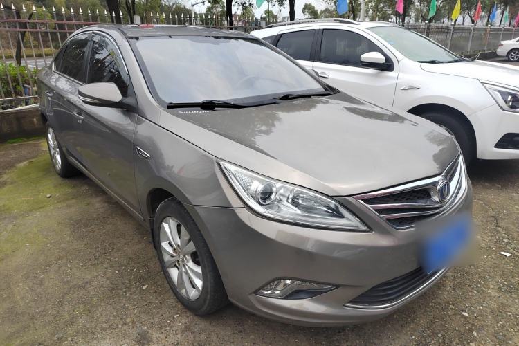 Used CHANGAN Eado 2014 1.6L Manual Luxury Model
