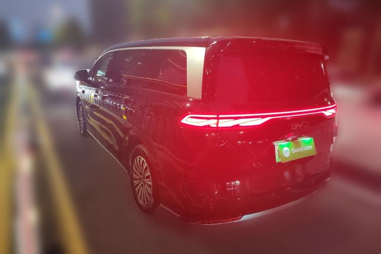 Used BYD Xia 2025 DM-i 1.5T 180km Beyond Edition
